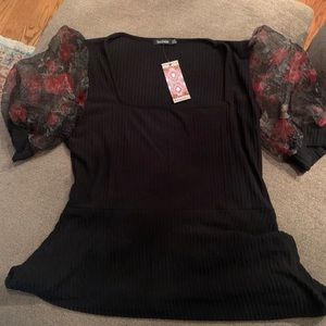 Ribbed skater dress with puff sleeve